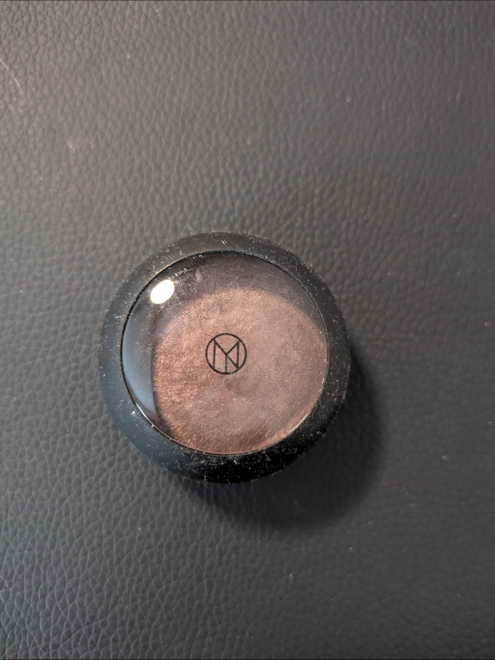 IL MAKIAGE Liza Mineral Baked Shadow - Deep Charcoal
